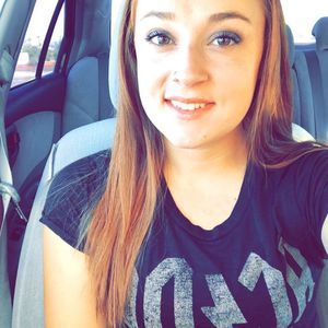 Meet your Posher, Carla